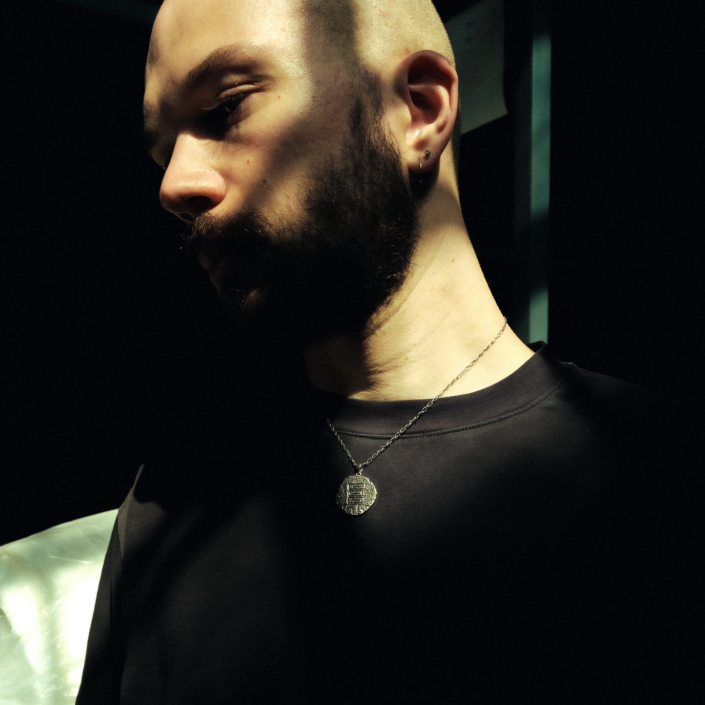 artifact pendant + chain
