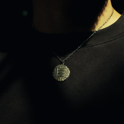 artifact pendant + chain