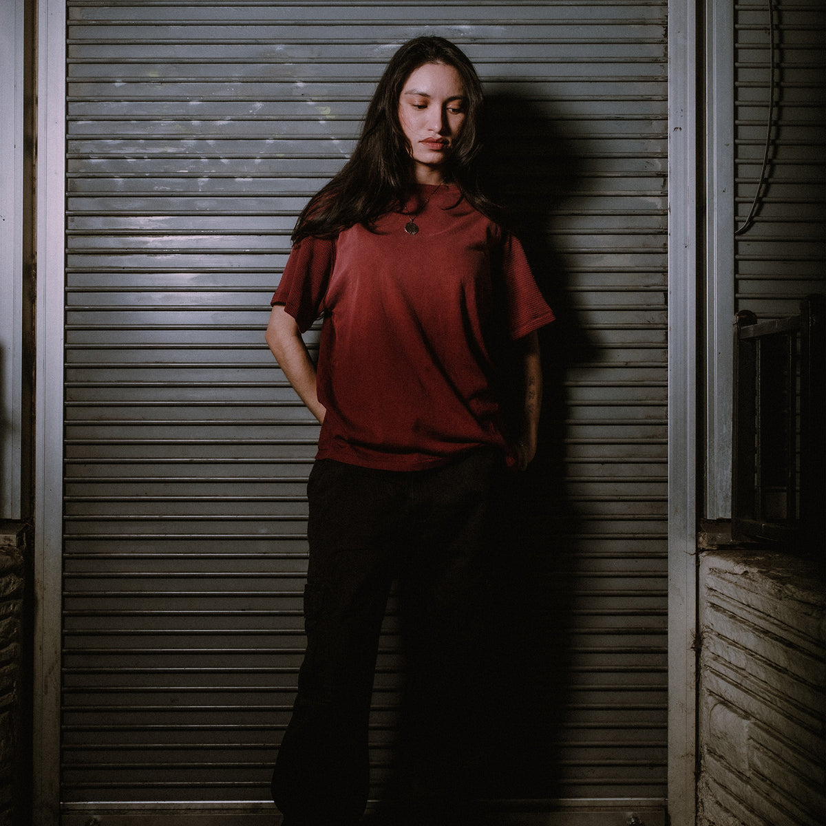 hybrid tee [rusted]