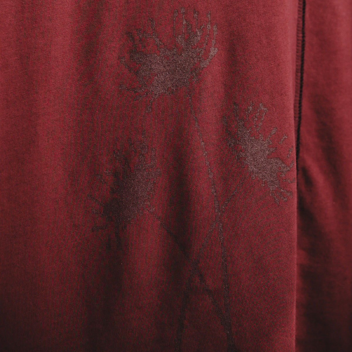 hybrid tee [rusted]